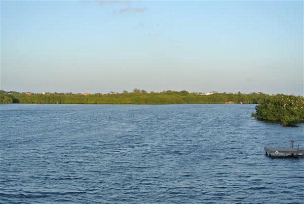 Listing ID: URE0353, The Point Utila, Bay Islands, HN - Freddy's Place on the Point, Photo #