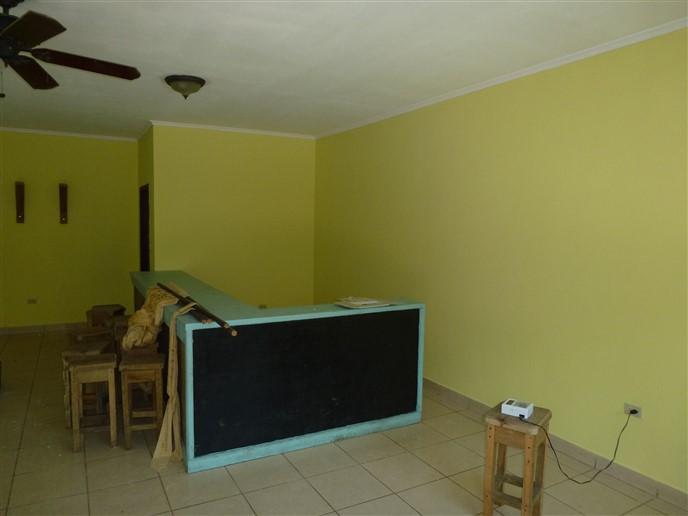 Listing ID: URE0354, Airport Road Utila, Bay Islands, HN - Airport Road Commercial Building, Photo #