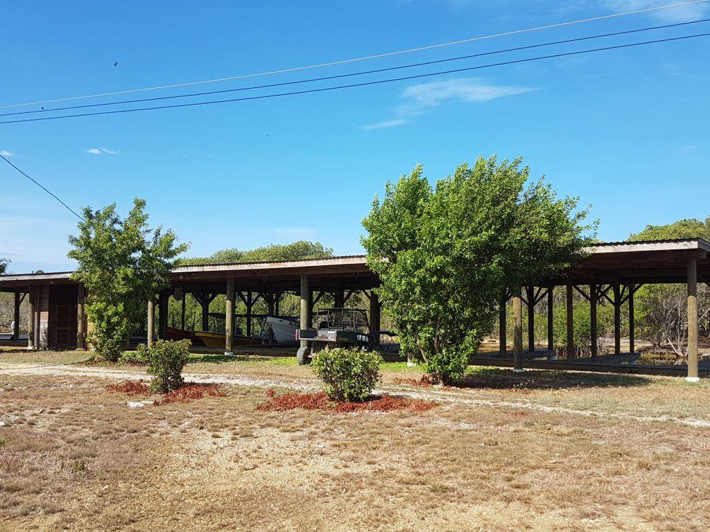 Listing ID: URE0366, Oyster Bed Lagoon/Little Bight Utila, Bay Islands, HN - South Shore Marina Boat Slips, Photo #