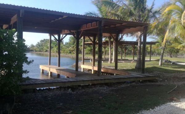 Listing ID: URE0370, Coconut Cove Utila, Bay Islands, HN - Coconut Cove Boat Slip, Photo #