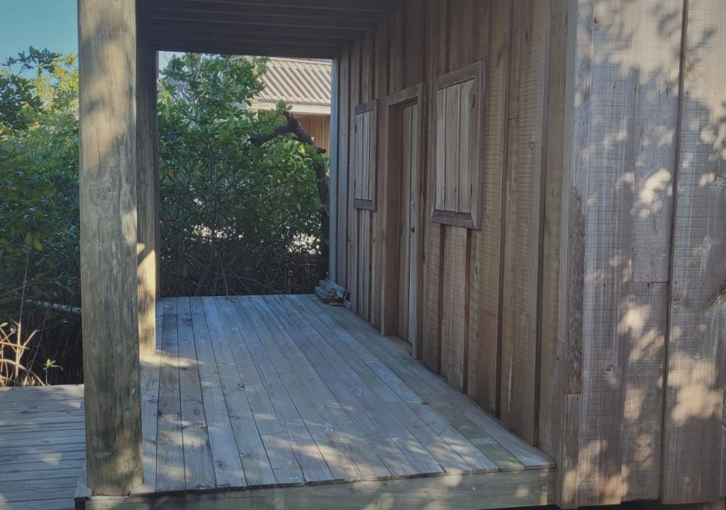 Listing ID: URE0377, Lower Lagoon Utila, Bay Islands, HN - Unique Opportunity in rare setting, Photo #