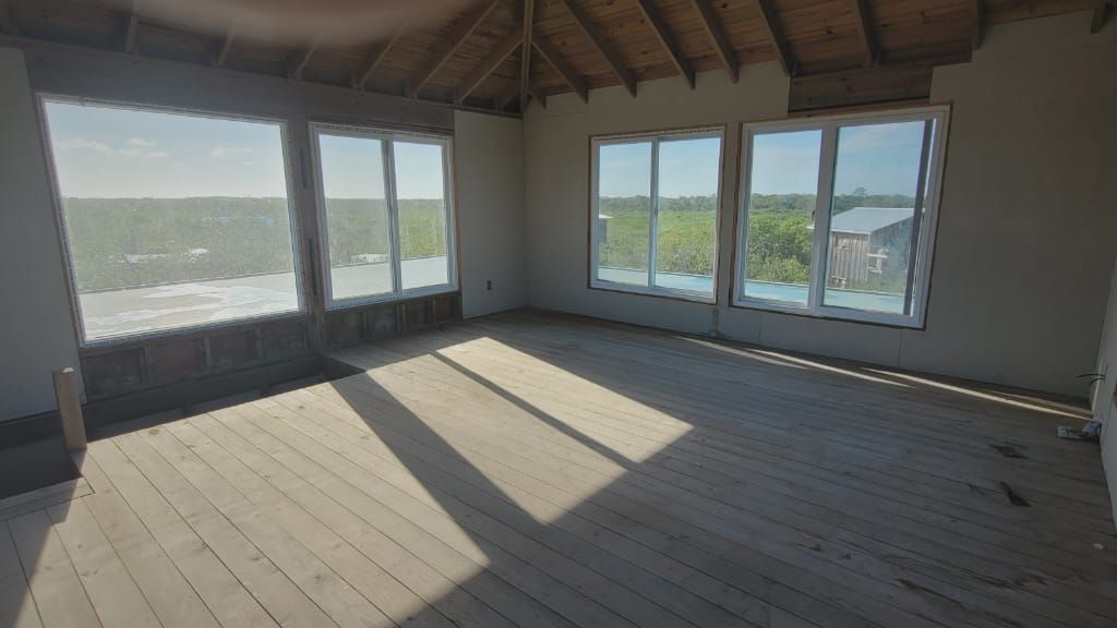 Listing ID: URE0377, Lower Lagoon Utila, Bay Islands, HN - Unique Opportunity in rare setting, Photo #