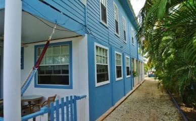 Listing ID: URE0380, The Point Utila, Bay Islands, HN - Lazy Daze on the Bay, Photo #