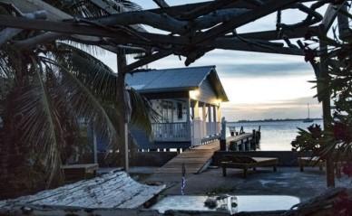 Listing ID: URE0380, The Point Utila, Bay Islands, HN - Lazy Daze on the Bay, Photo #