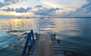 Listing ID: URE0380, The Point Utila, Bay Islands, HN - Lazy Daze on the Bay, Photo #