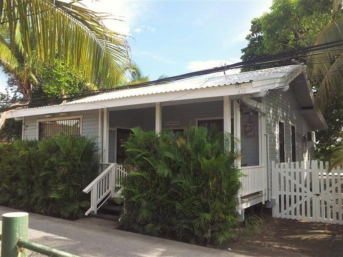 House Sold - Utila, Bay Islands - Listing ID: URE0391 - Photo