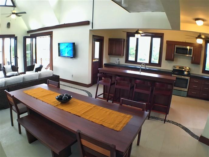 Listing ID: URE0411,  Utila, Bay Islands, HN - Casa Del Capitan, Photo #