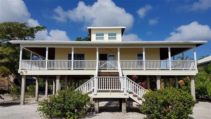 House Sold - Utila, Bay Islands - Listing ID: URE0422 - Photo