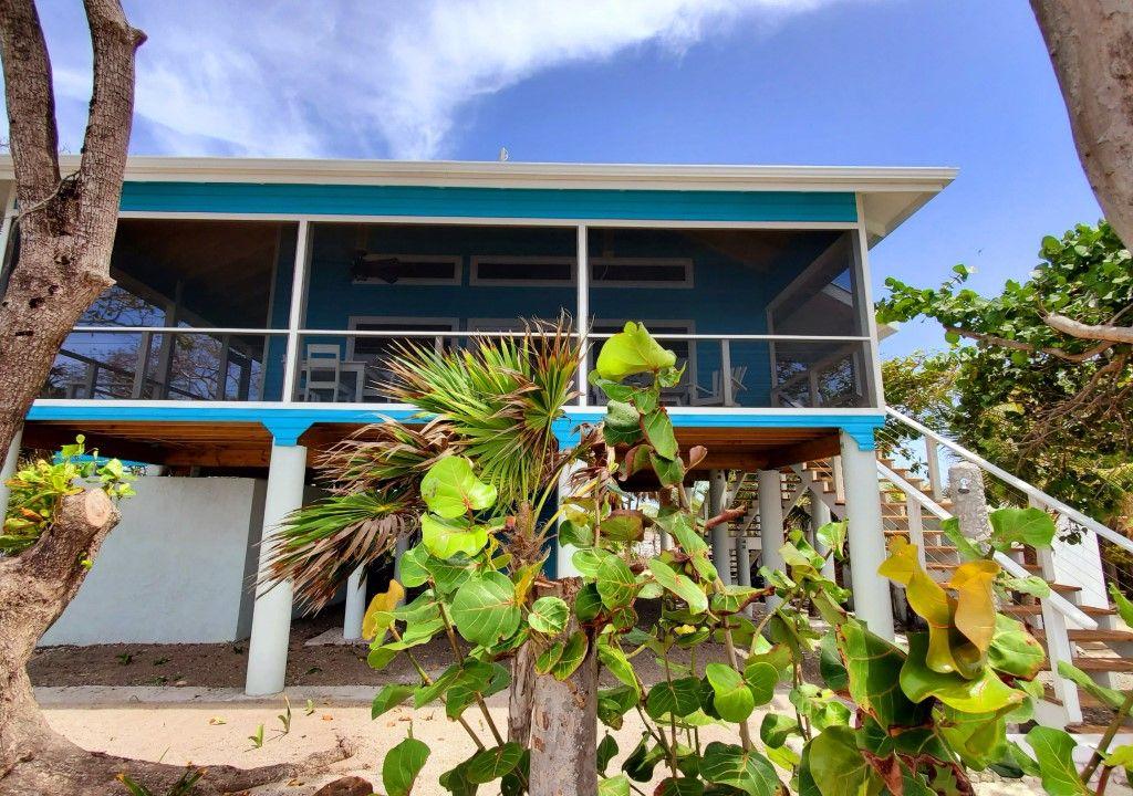 Listing ID: URE0439, Little Bight Utila, Bay Islands, HN - Azure Beach House, Photo #
