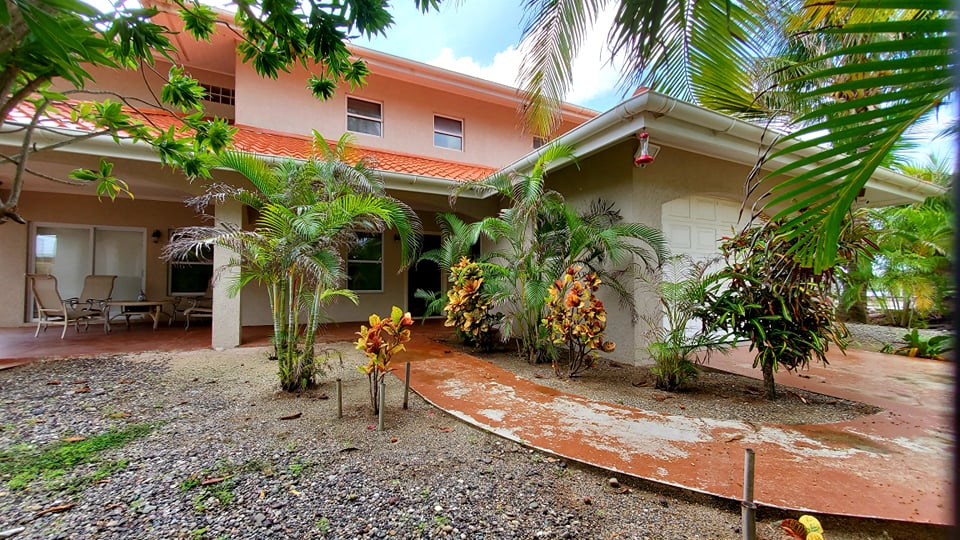 House Sold - Utila, Bay Islands - Listing ID: URE0443 - Photo