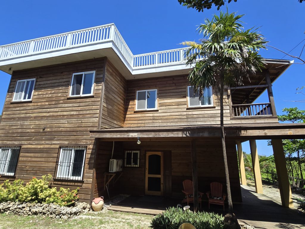House Sold - Utila, Bay Islands - Listing ID: URE0480 - Photo