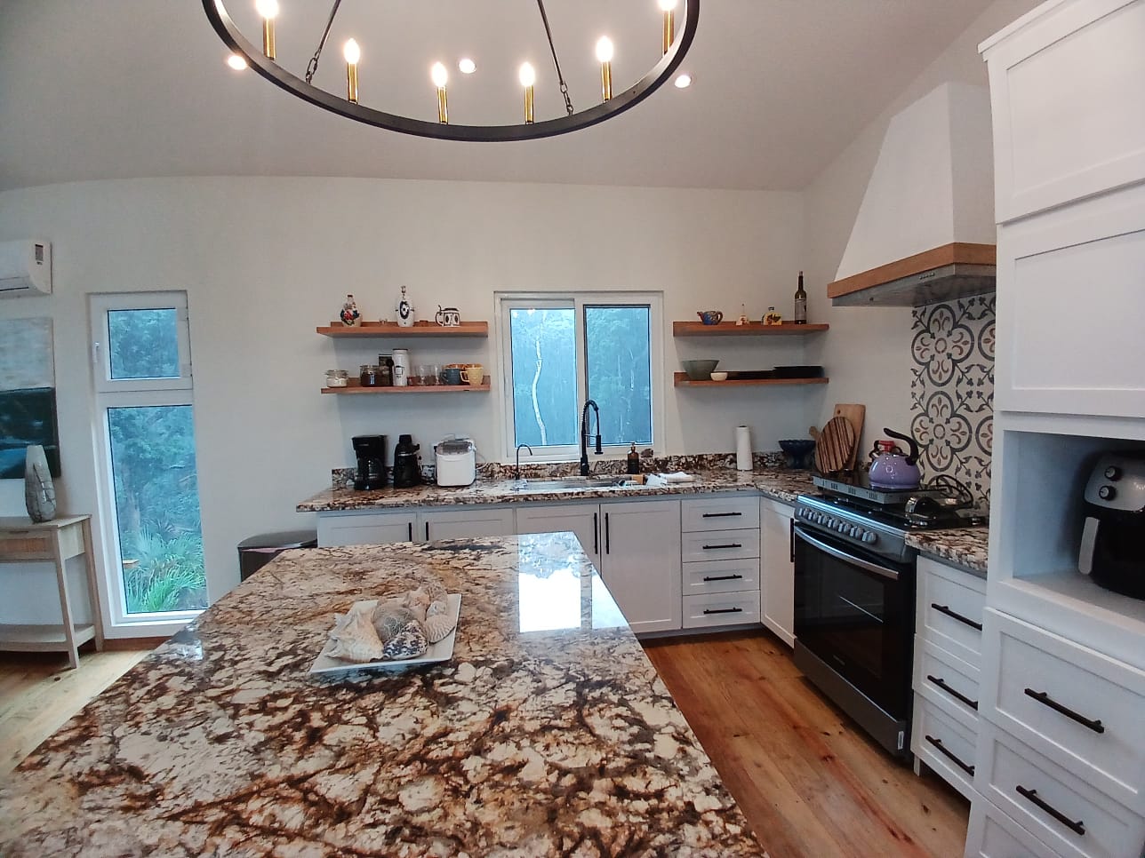 Listing ID: URE0482, New Jericho Utila, Bay Islands, HN - Casa Oceana, Photo #