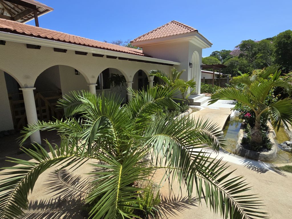 Listing ID: URE0483, New Jericho Utila, Bay Islands, HN - Fortalaza, Photo #