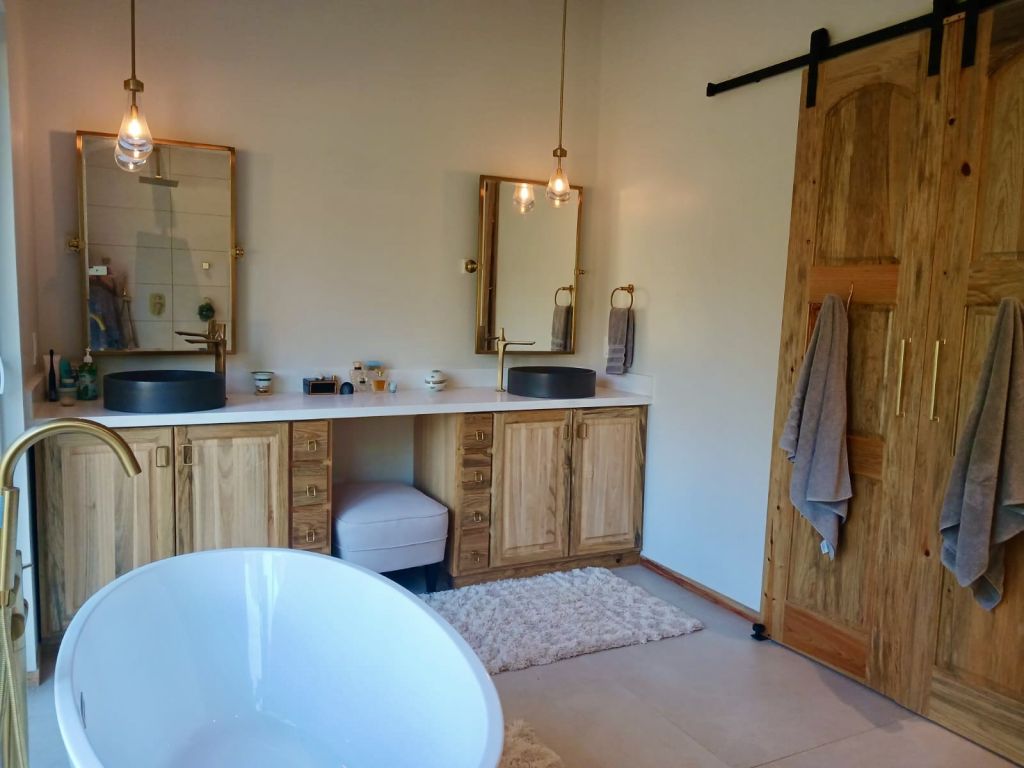 Listing ID: URE0483, New Jericho Utila, Bay Islands, HN - Fortalaza, Photo #