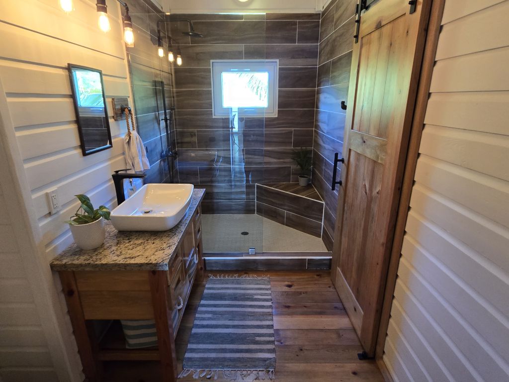 Listing ID: URE0489, Little Bight Utila, Bay Islands, HN - Casa Sirena, Photo #