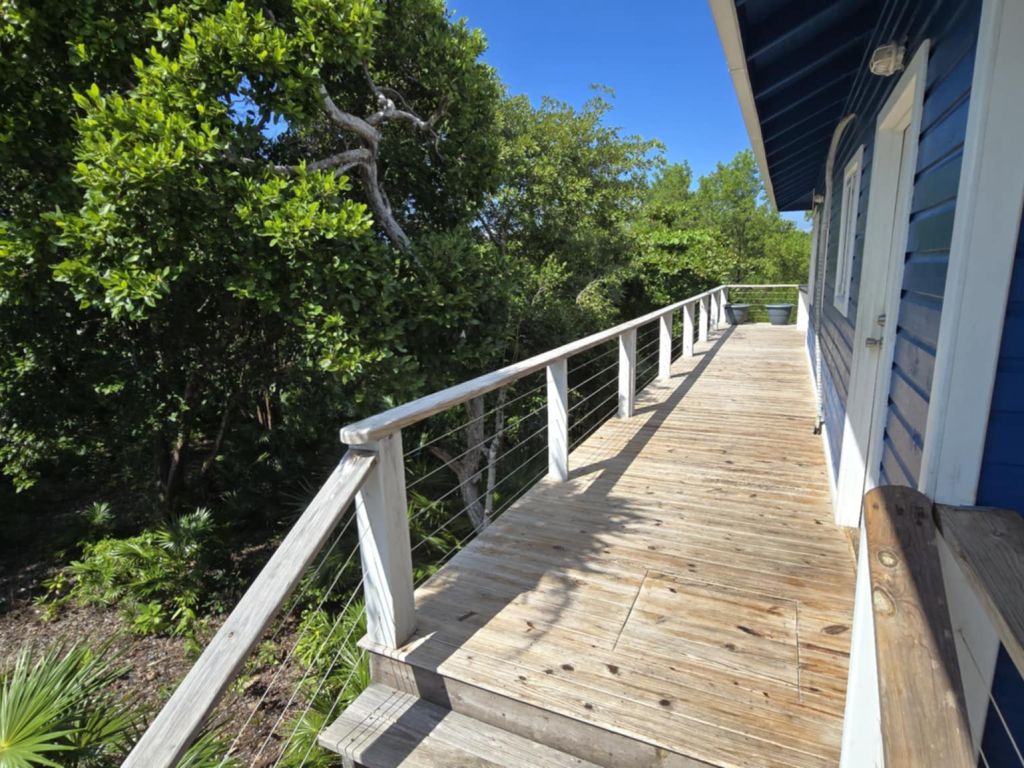 Listing ID: URE0489, Little Bight Utila, Bay Islands, HN - Casa Sirena, Photo #