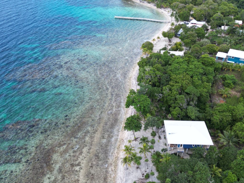 Listing ID: URE0489, Little Bight Utila, Bay Islands, HN - Casa Sirena, Photo #