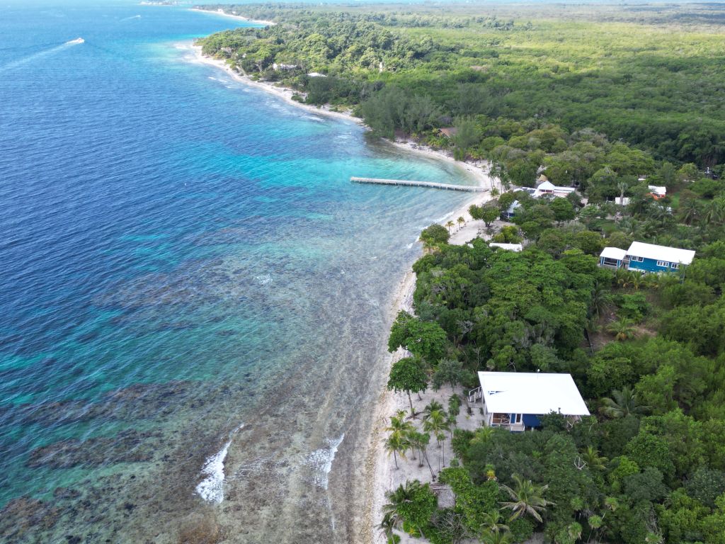 Listing ID: URE0489, Little Bight Utila, Bay Islands, HN - Casa Sirena, Photo #