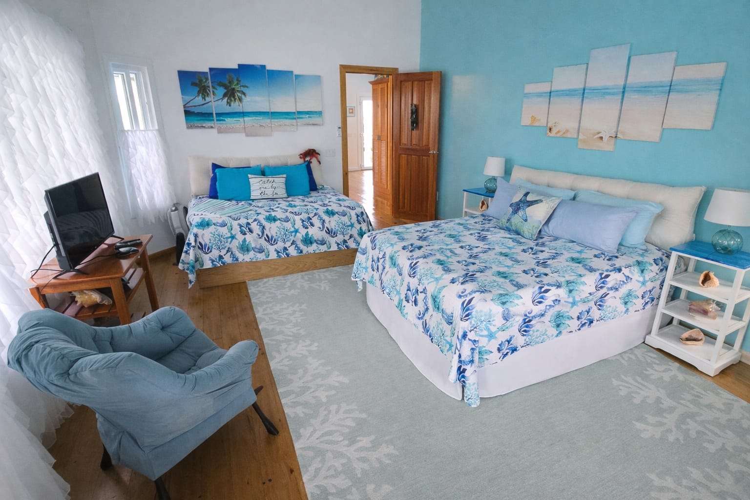 Listing ID: URE0491, Jonathan Point Utila, Bay Islands, HN - Sunset House, Photo #