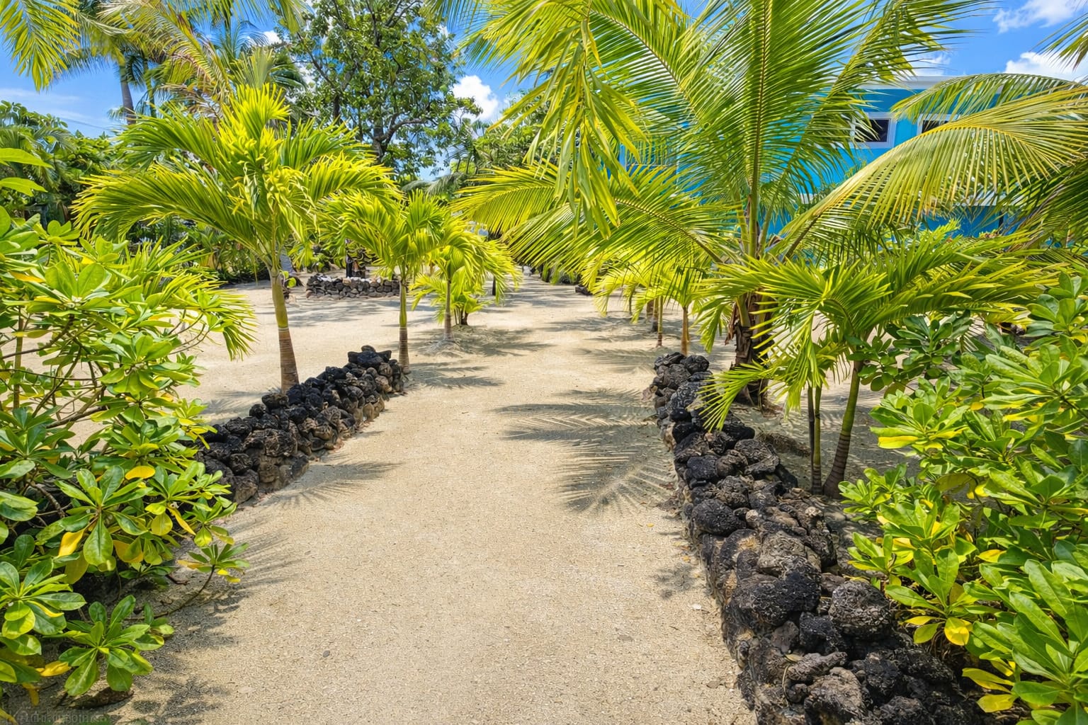 Listing ID: URE0491, Jonathan Point Utila, Bay Islands, HN - Sunset House, Photo #