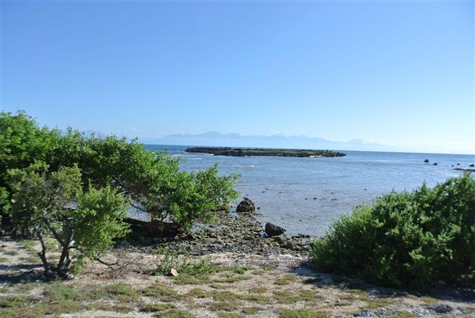 Listing ID: URE0518, Rocky Point Estates Trade Wind Utila, Bay Islands, HN - Beach Front At Rocky Point Estates, Photo #