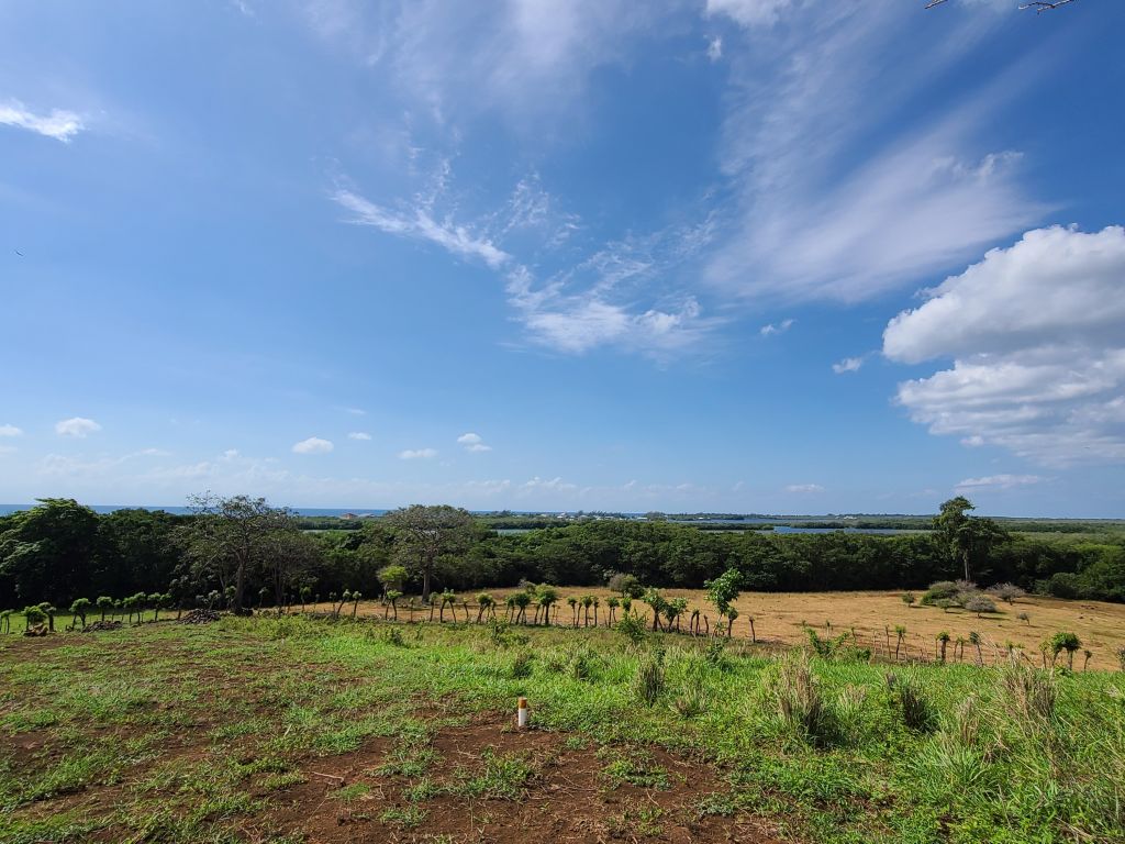 Lot Sold - Utila, Bay Islands - Listing ID: URE0623 - Photo
