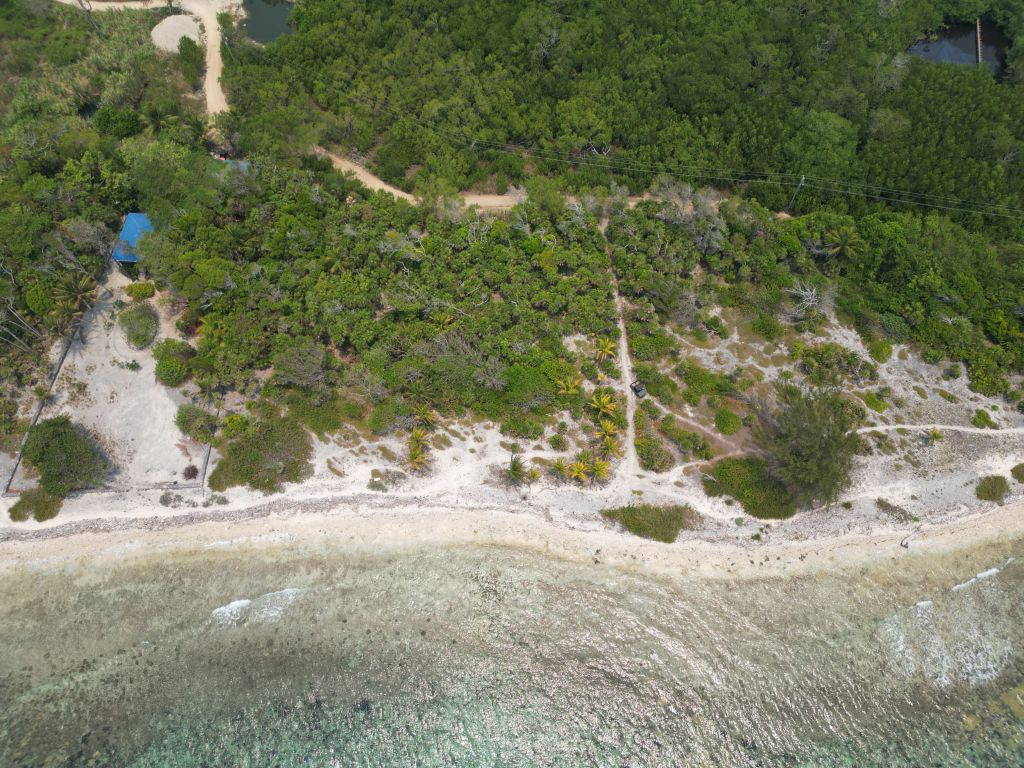 Listing ID: URE0649, Little Bight Utila, Bay Islands, HN - Little Bight Lot 10, Photo #