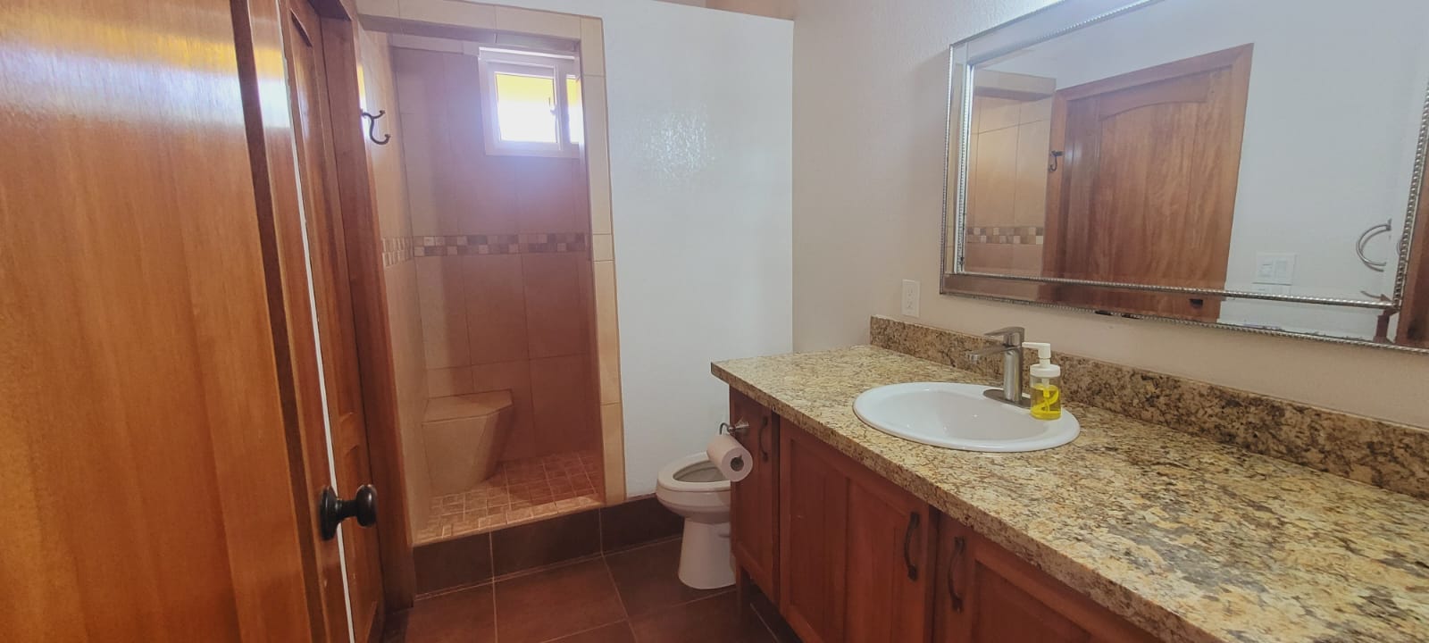 Listing ID: URE0690, Tradewinds Utila, Bay Islands, HN - Wind Tryst Tropical Home, Photo #