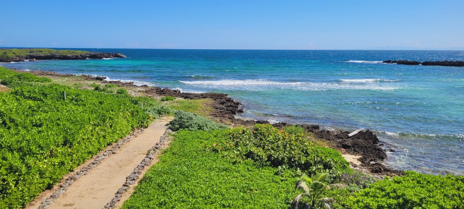 Listing ID: URE0690, Tradewinds Utila, Bay Islands, HN - Wind Tryst Tropical Home, Photo #