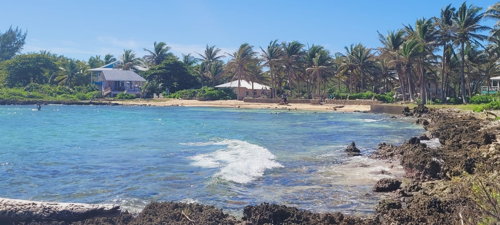 Listing ID: URE0690, Tradewinds Utila, Bay Islands, HN - Wind Tryst Tropical Home, Photo #