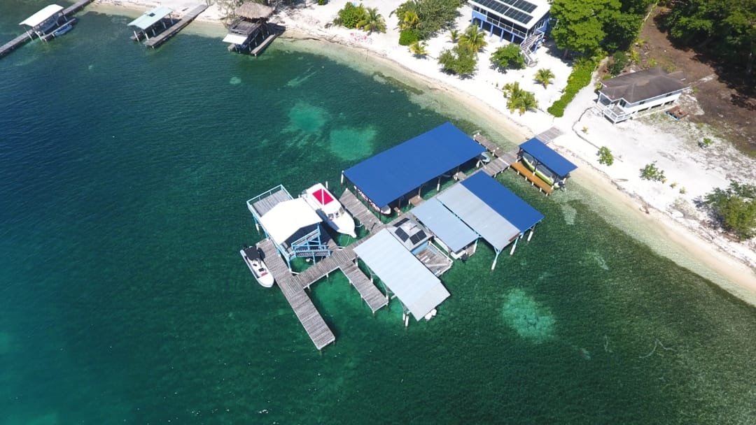 Listing ID: URE0692, The Well Utila, Bay Islands, HN - Covered Boat Slip at The Well, Photo #