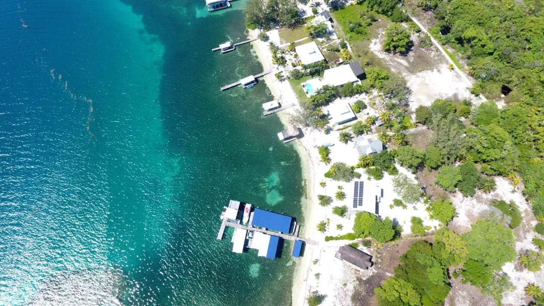 Listing ID: URE0692, The Well Utila, Bay Islands, HN - Covered Boat Slip at The Well, Photo #