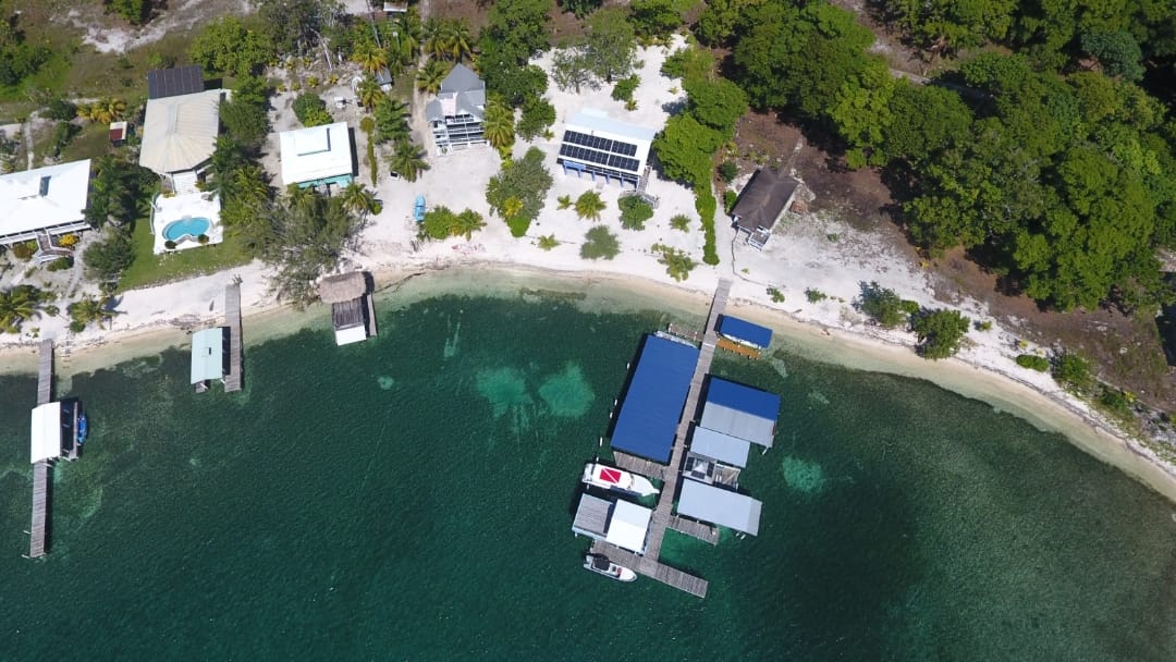 Listing ID: URE0692, The Well Utila, Bay Islands, HN - Covered Boat Slip at The Well, Photo #