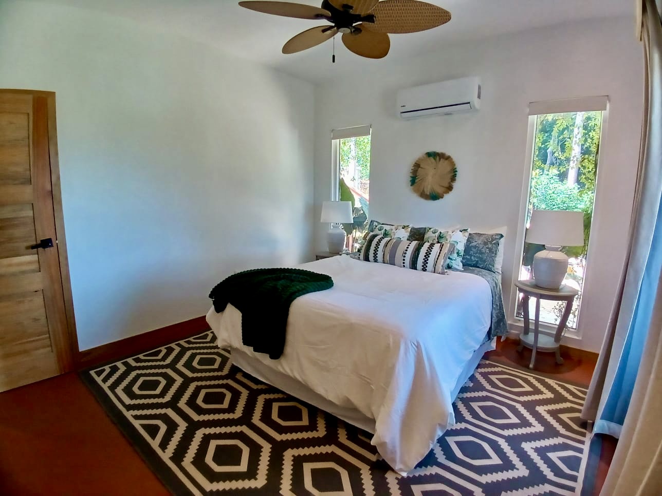 Listing ID: URE0696, New Jericho Utila, Bay Islands, HN - Ocean Vines Bungalows, Photo #