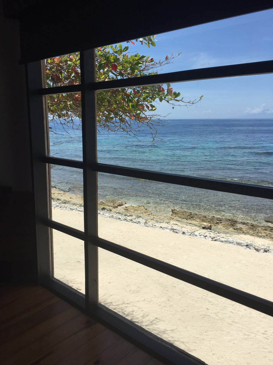 Listing ID: URE0697, Big Rock Utila, Bay Islands, HN - Utopia Village, Photo #