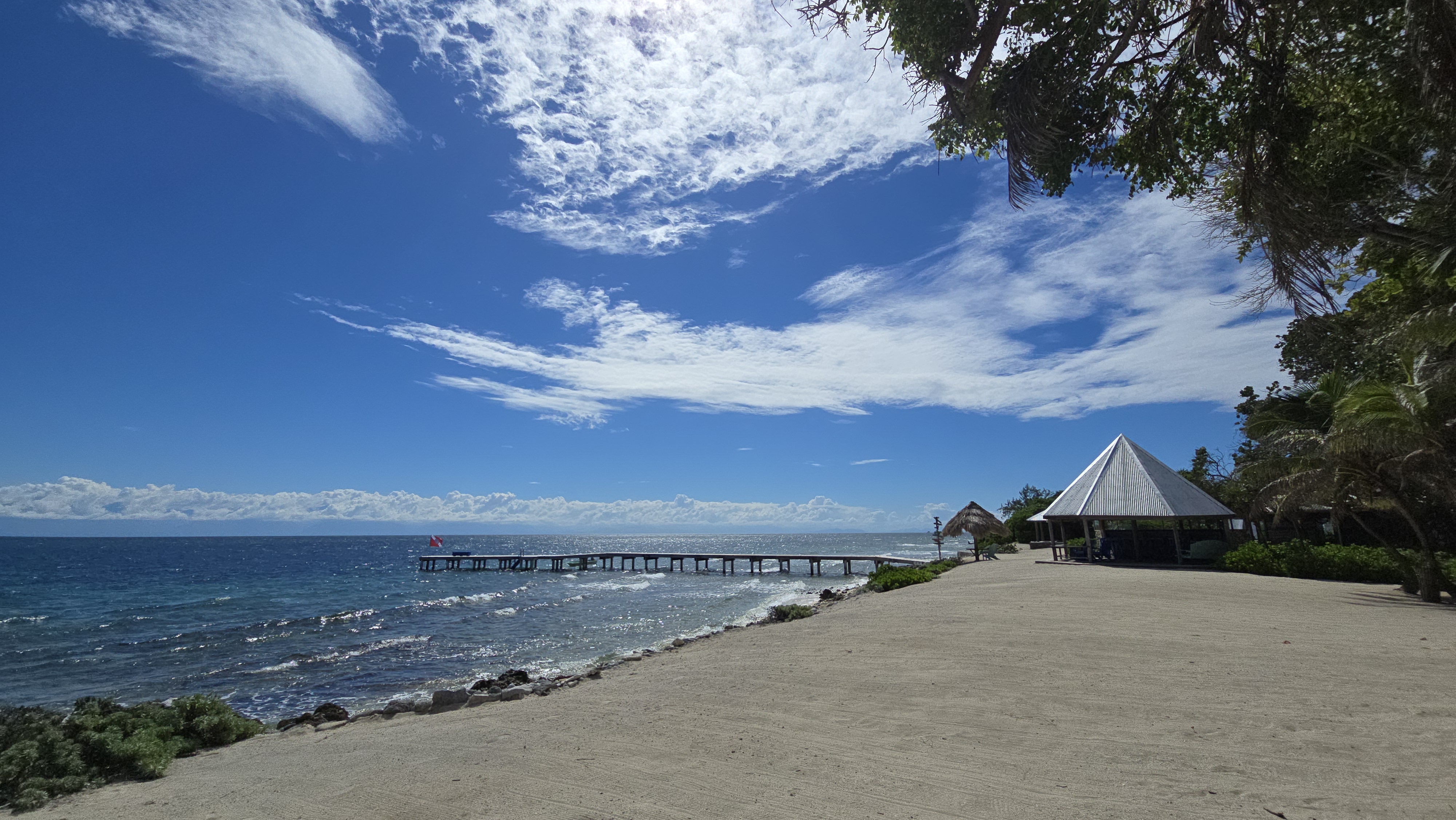 Listing ID: URE0697, Big Rock Utila, Bay Islands, HN - Utopia Village, Photo #