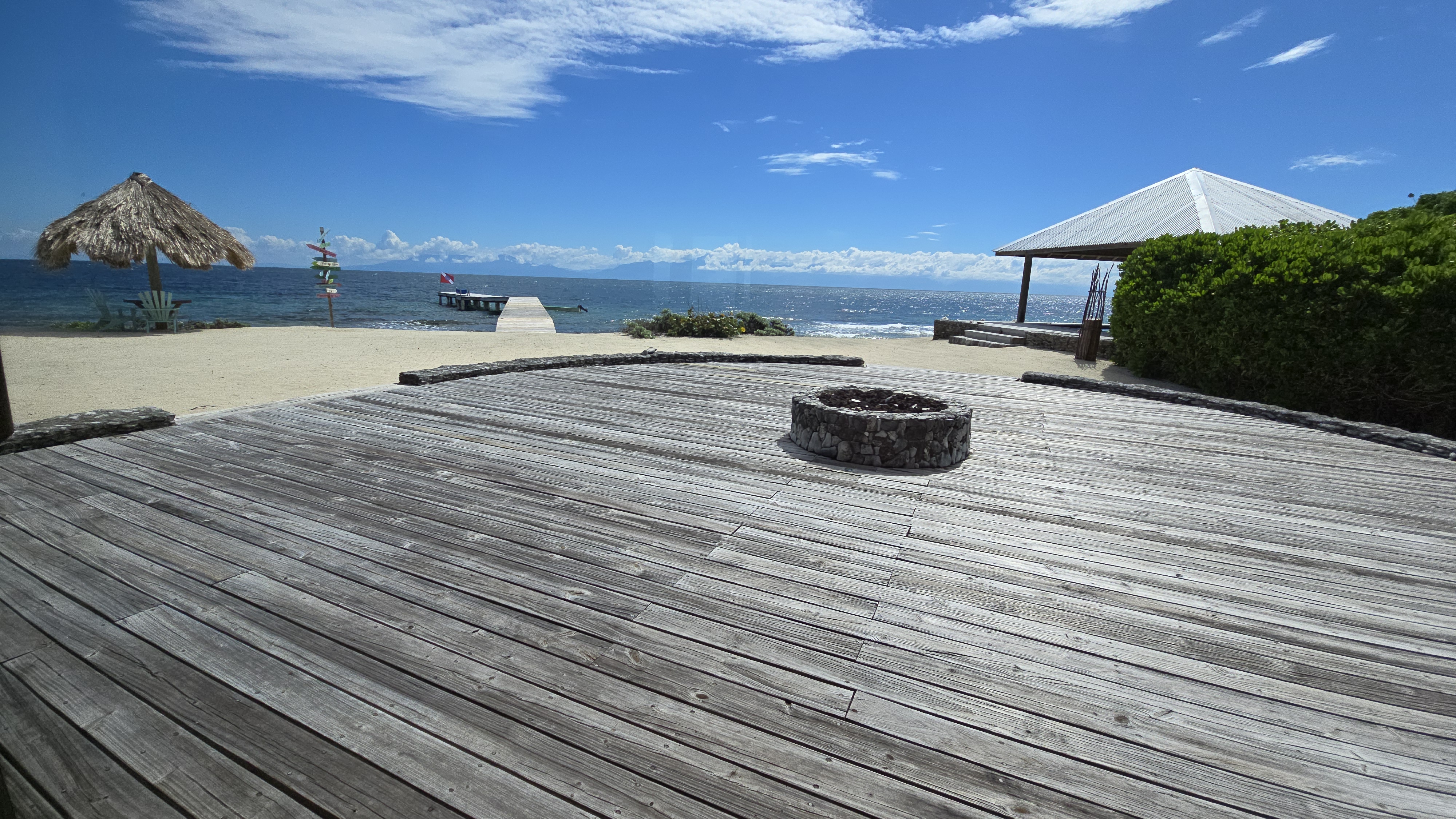 Listing ID: URE0697, Big Rock Utila, Bay Islands, HN - Utopia Village, Photo #