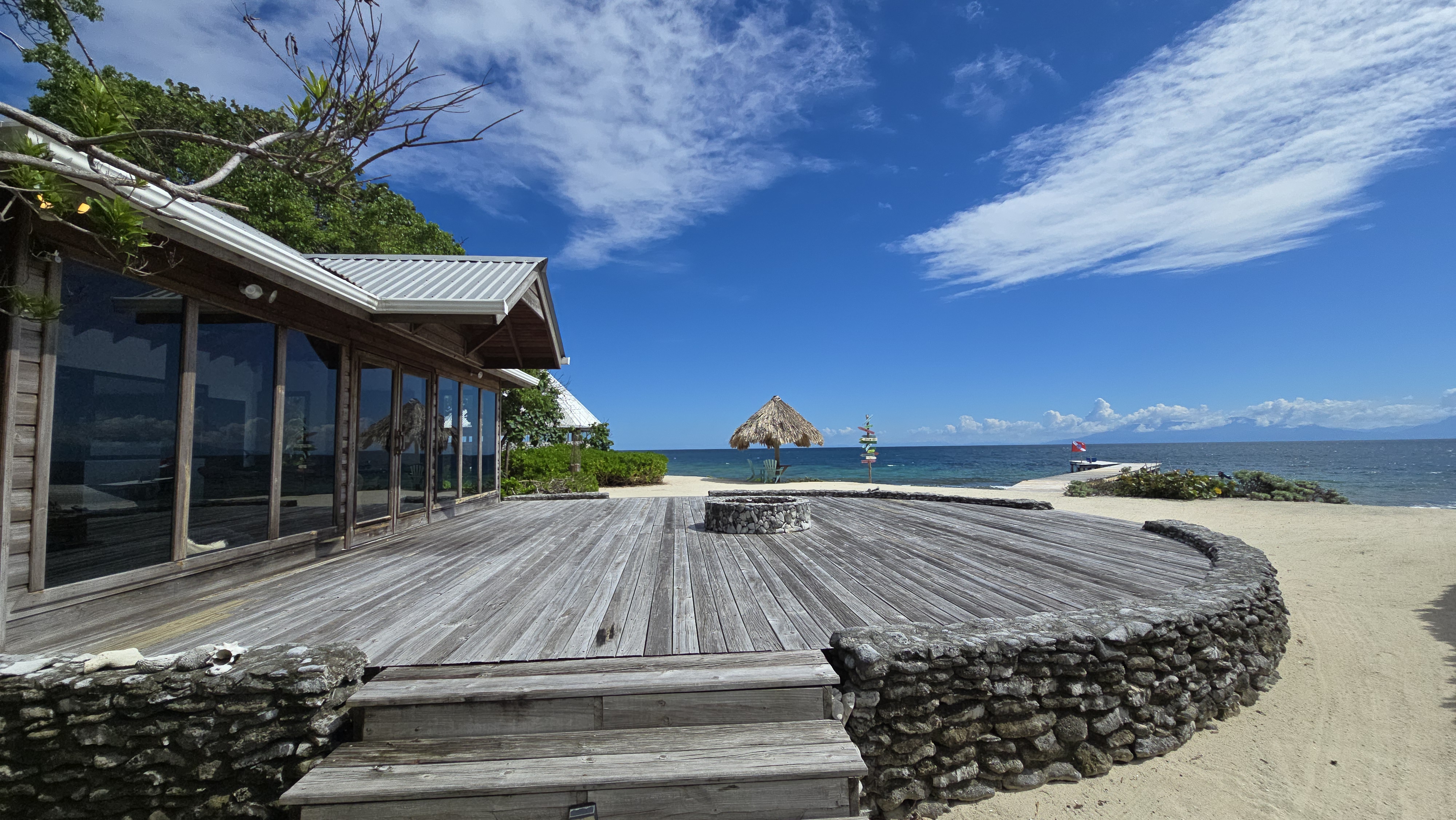 Listing ID: URE0697, Big Rock Utila, Bay Islands, HN - Utopia Village, Photo #