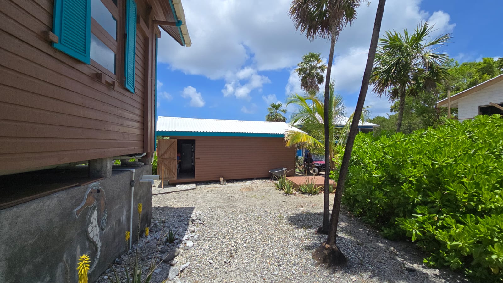 Listing ID: URE0702, Little Bight Utila, Bay Islands, HN - Casa De Arrecife, Photo #